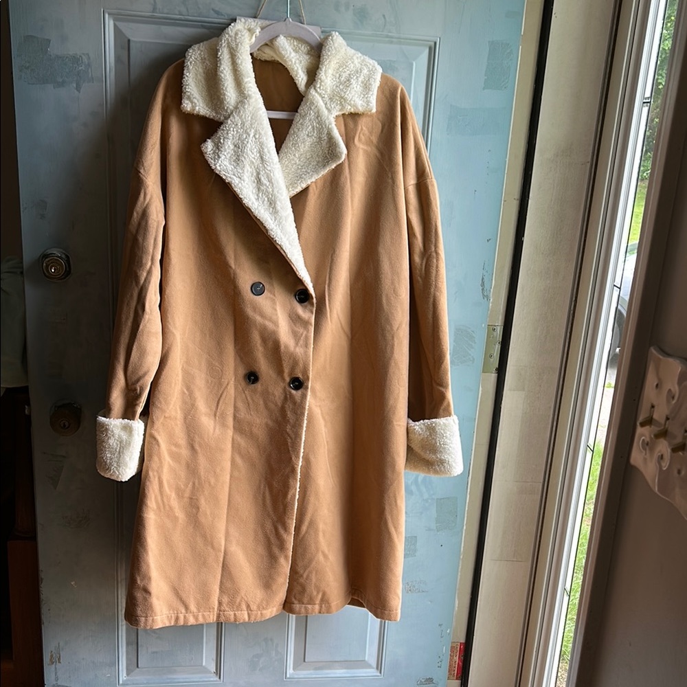 Women's Tan Double-Breasted Coat with White Lining